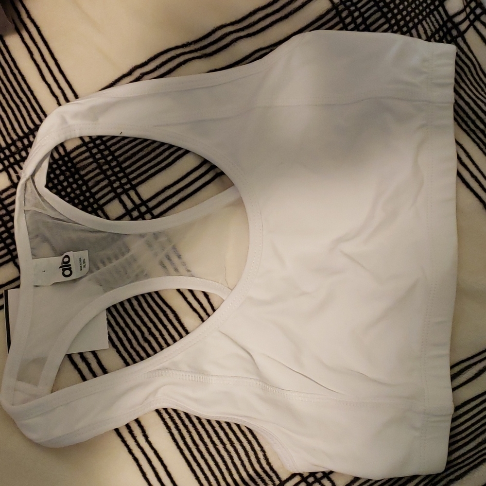 Alo sports bra